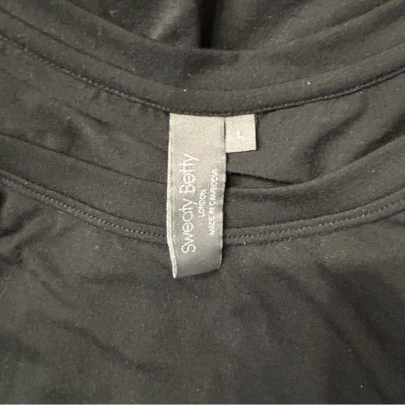 Sweaty Betty Ab Crunch Tee in Black, Size Large, T-Shirt - Picture 8 of 10